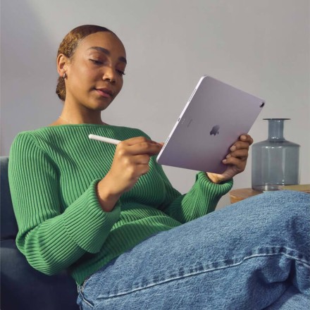 Планшет Apple iPad Air 11" 1Tb (2024) Wi-Fi серый космос